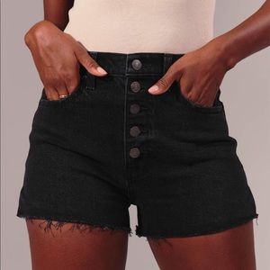 NWT Abercrombie High Rise Mom, Curve Love Short
